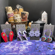 Load image into Gallery viewer, Winter Seasonal Earrings