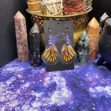 Load image into Gallery viewer, Asian Monarch Earrings