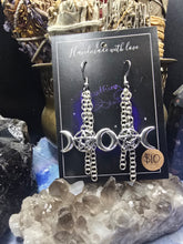 Load image into Gallery viewer, Silver Earrings

