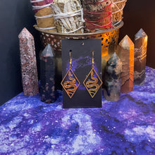 Load image into Gallery viewer, Gold Earrings
