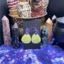 Load image into Gallery viewer, Lemon Emigrant Earrings
